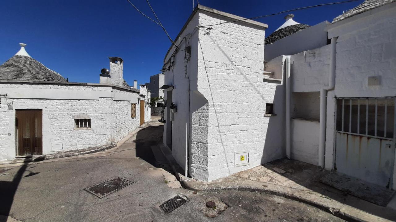 Capodigallo Holiday Trullo Monte Santo Alberobello Kültér fotó